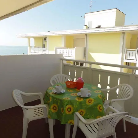 In 38280 Bibione